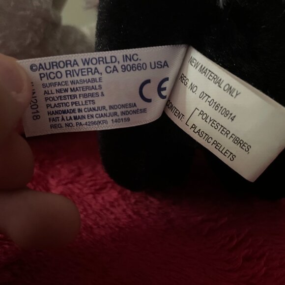 Used Lot of 3 Animal Stuffies, Kohl's Slap Bracelet Fall Dog and Aurora Skunk - Picture 3 of 5